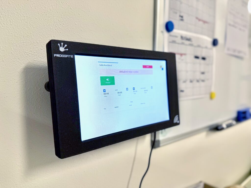 Docházkový systém FROGGATE v provozovně Myco